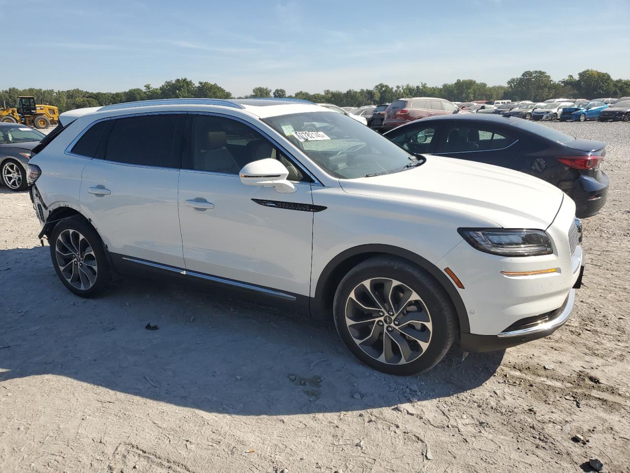 2023 Lincoln Nautilus Reserve White vin: 2LMPJ8K99PBL23493