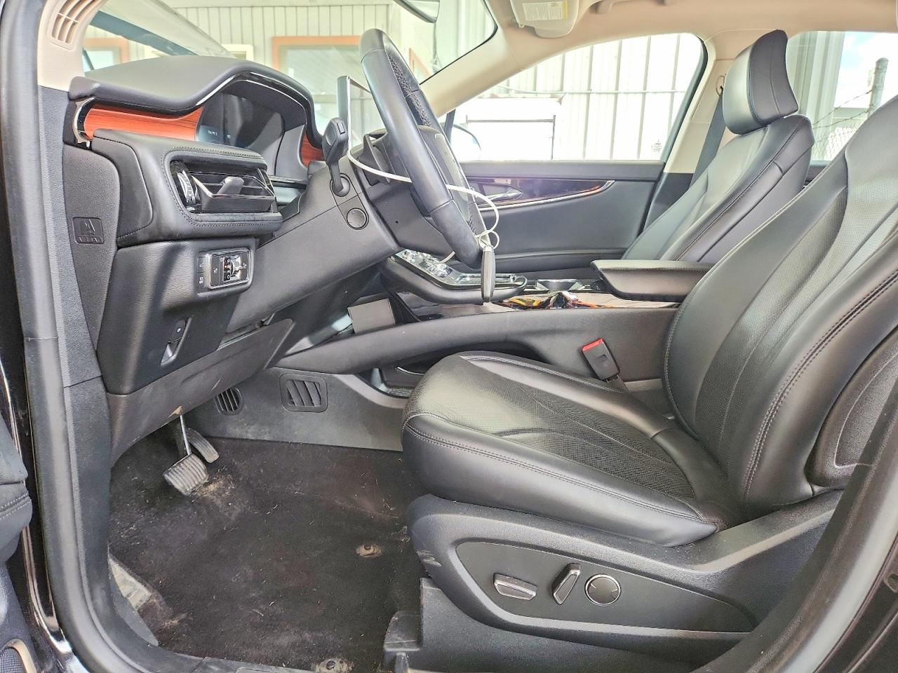 2021 Lincoln Nautilus Reserve Черный vin: 2LMPJ8KP0MBL17883