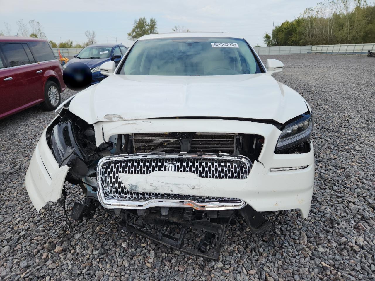 2023 Lincoln Nautilus Reserve White vin: 2LMPJ8KP4PBL12545