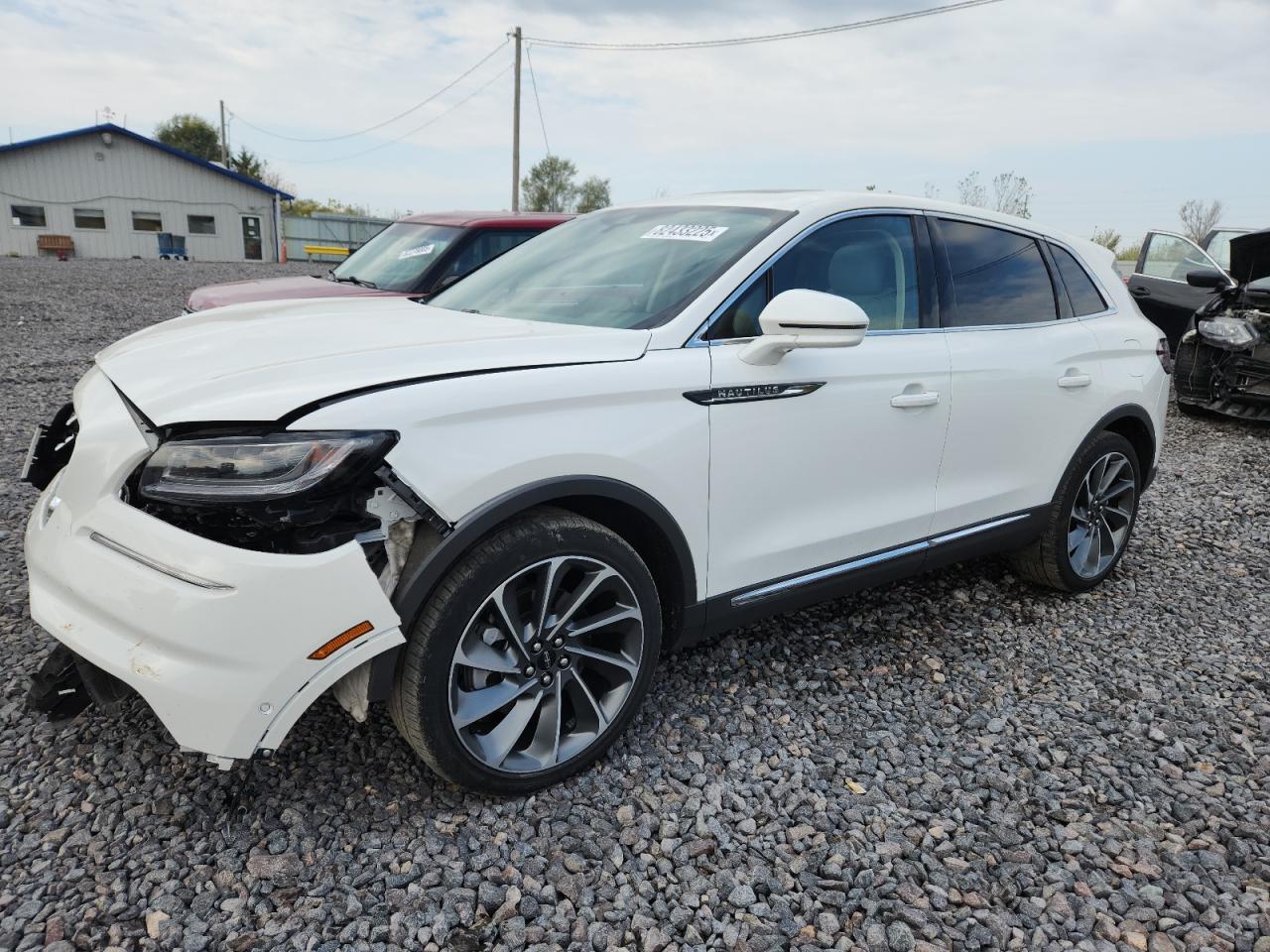2023 Lincoln Nautilus Reserve White vin: 2LMPJ8KP4PBL12545