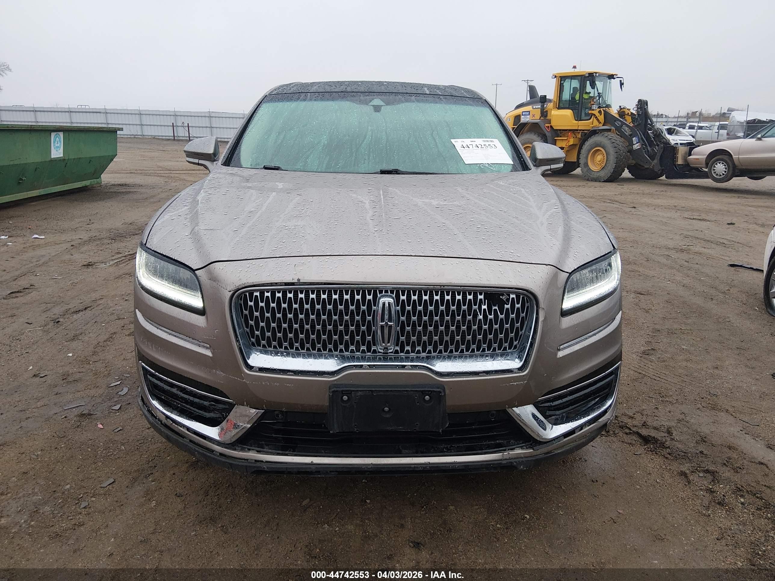 2020 Lincoln Nautilus Reserve Tan vin: 2LMPJ8KP9LBL23888
