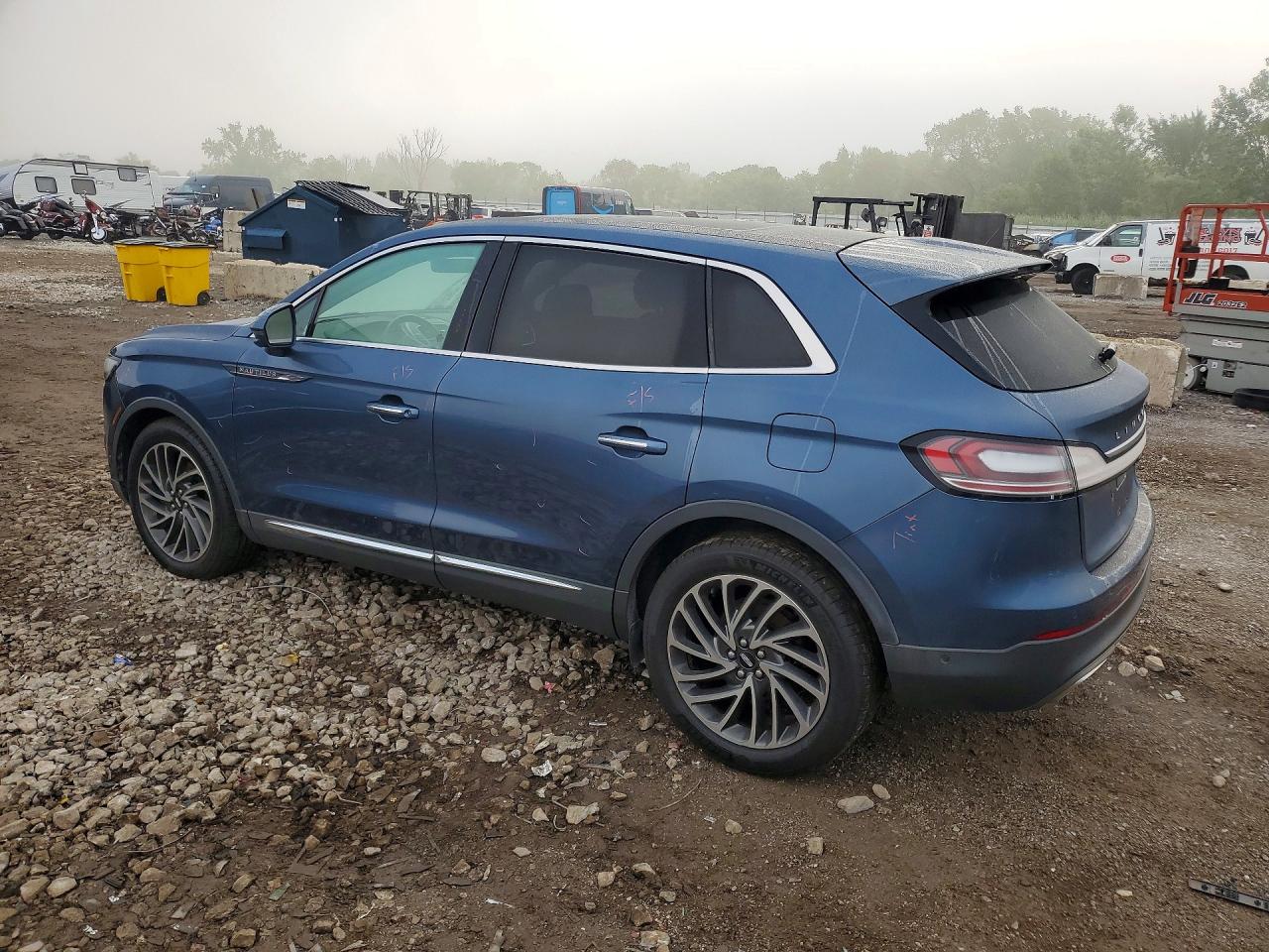 2019 Lincoln Nautilus Reserve Синий vin: 2LMPJ8L92KBL46282