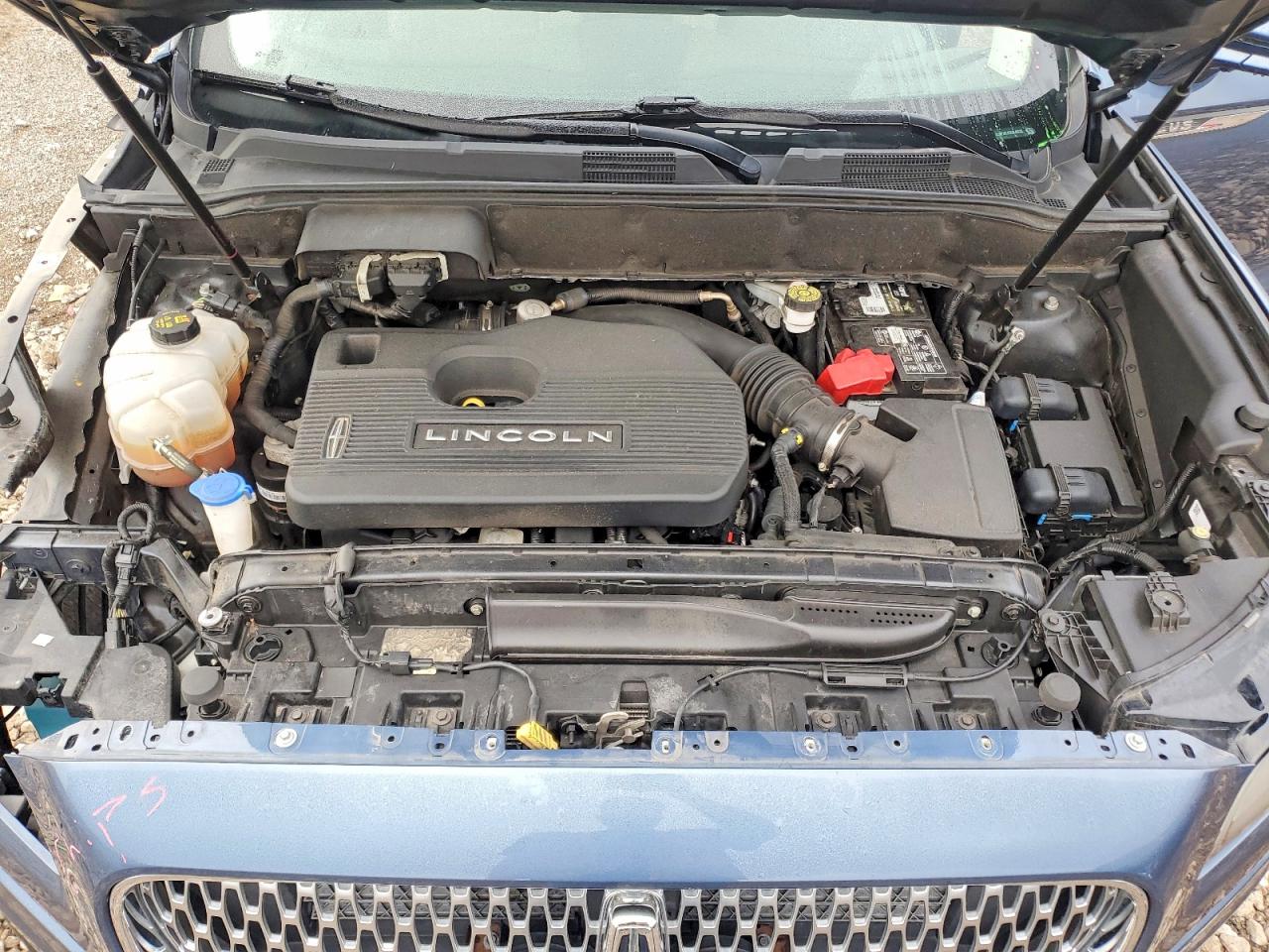 2019 Lincoln Nautilus Reserve Синий vin: 2LMPJ8L92KBL46282