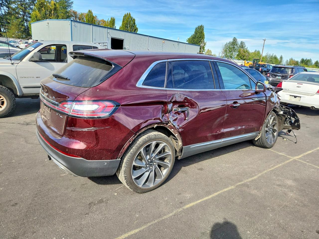 2019 Lincoln Nautilus Reserve Burgundy vin: 2LMPJ8LP3KBL12527