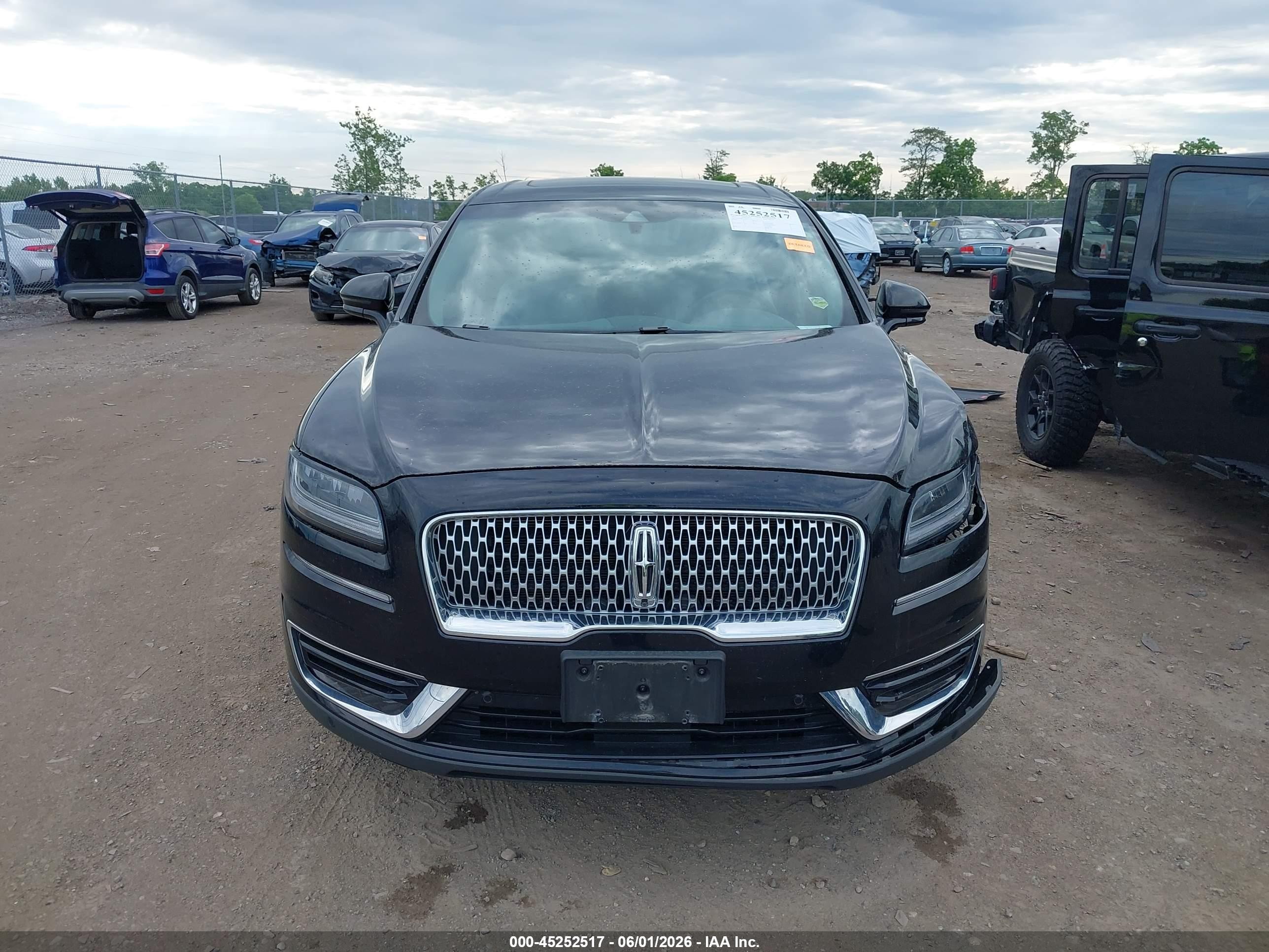 2019 Lincoln Nautilus Reserve Black vin: 2LMPJ8LP3KBL21728