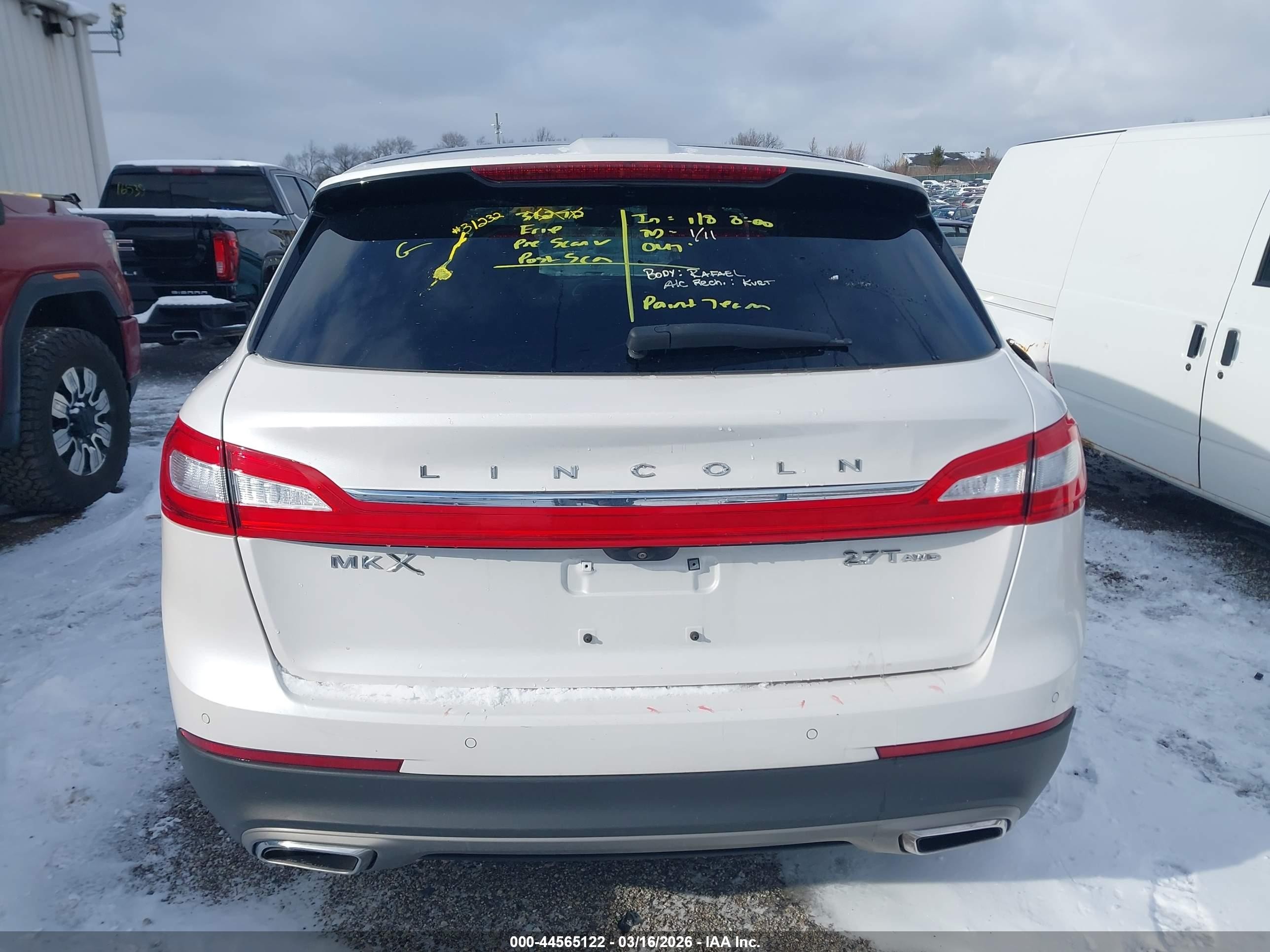 2018 Lincoln Mkx Reserve White vin: 2LMPJ8LP4JBL34972