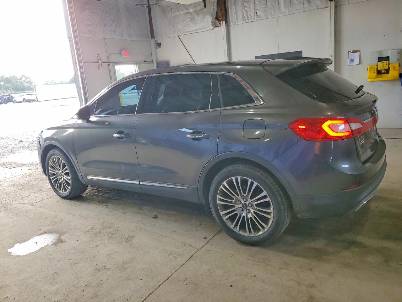 2017 Lincoln Mkx Reserve Gray vin: 2LMPJ8LR0HBL35628