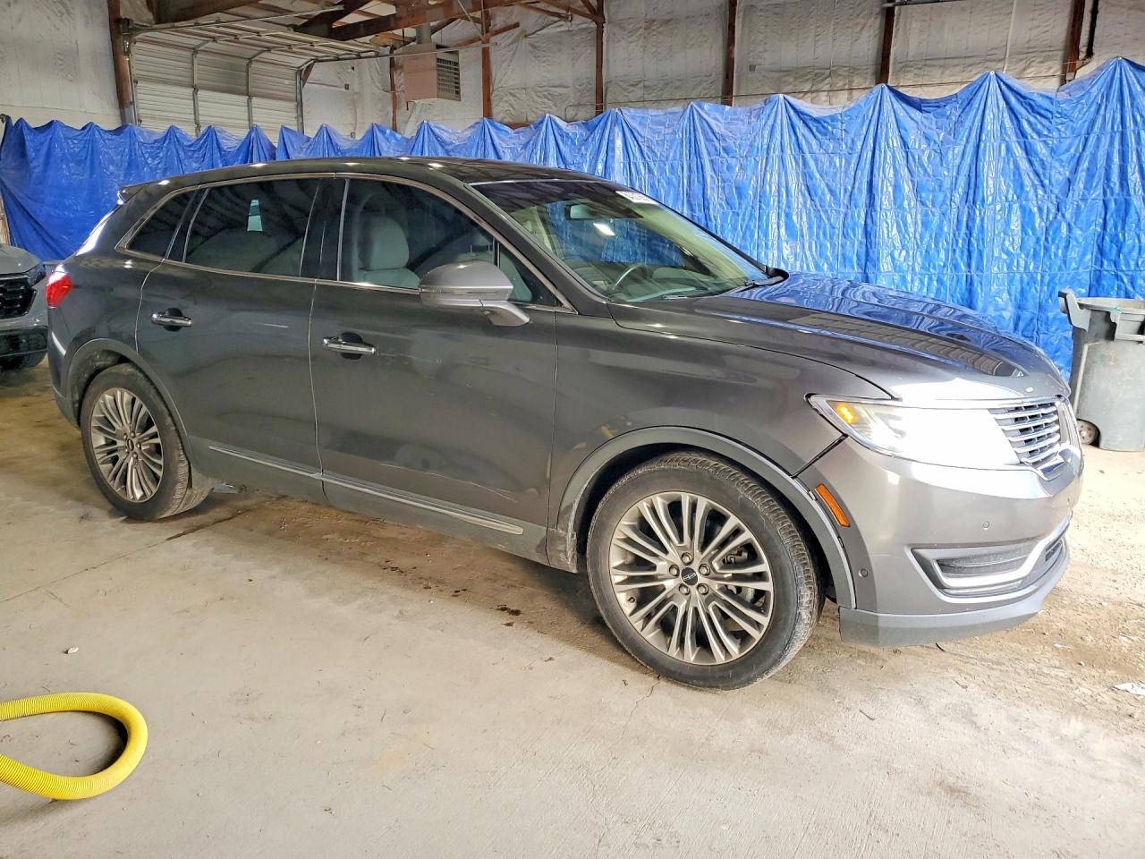 2017 Lincoln Mkx Reserve Gray vin: 2LMPJ8LR0HBL35628