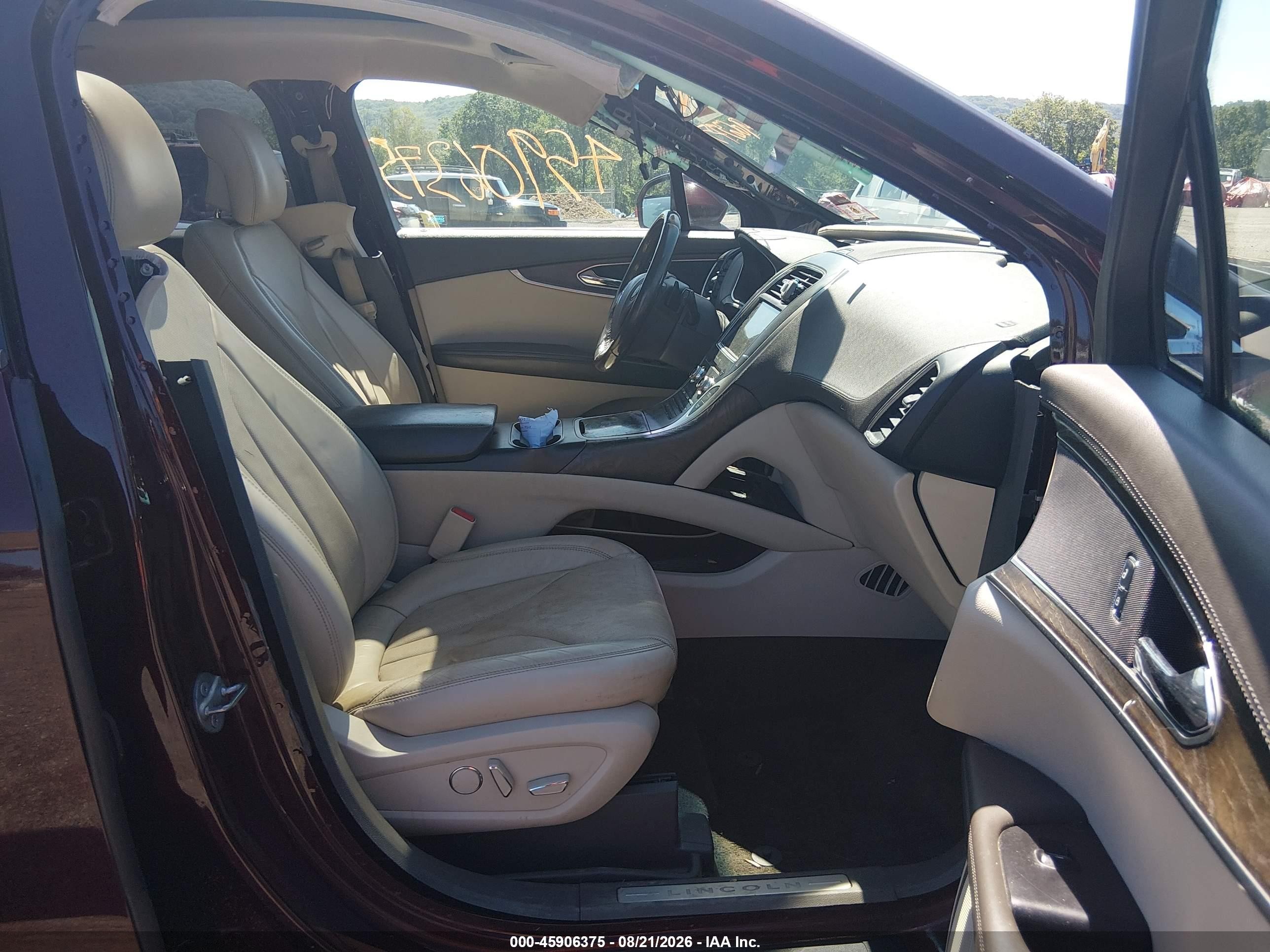 2017 Lincoln Mkx Reserve Red vin: 2LMPJ8LRXHBL30582