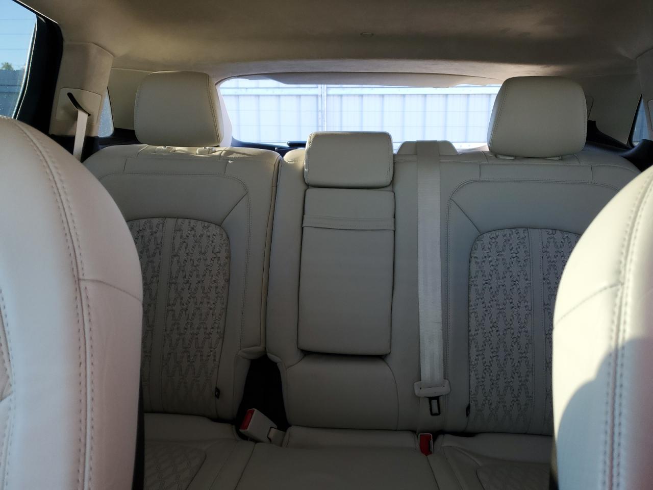 2021 Lincoln Nautilus Black Label White vin: 2LMPJ9JP6MBL00237