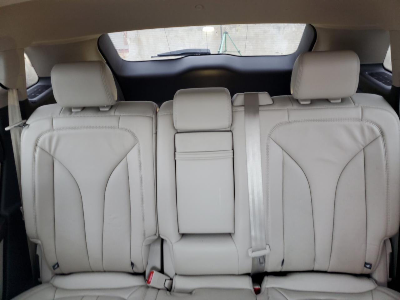 2016 Lincoln Mkx Select Cream vin: 2LMTJ6KP9GBL79242