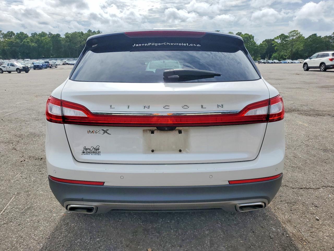 2016 Lincoln Mkx Reserve White vin: 2LMTJ6LR7GBL56056