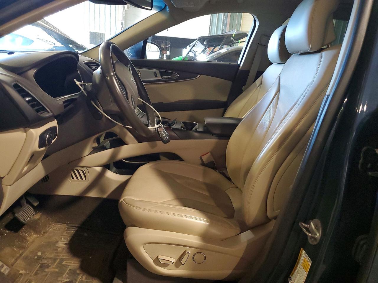 2016 Lincoln Mkx Reserve Blue vin: 2LMTJ8LP4GBL38012