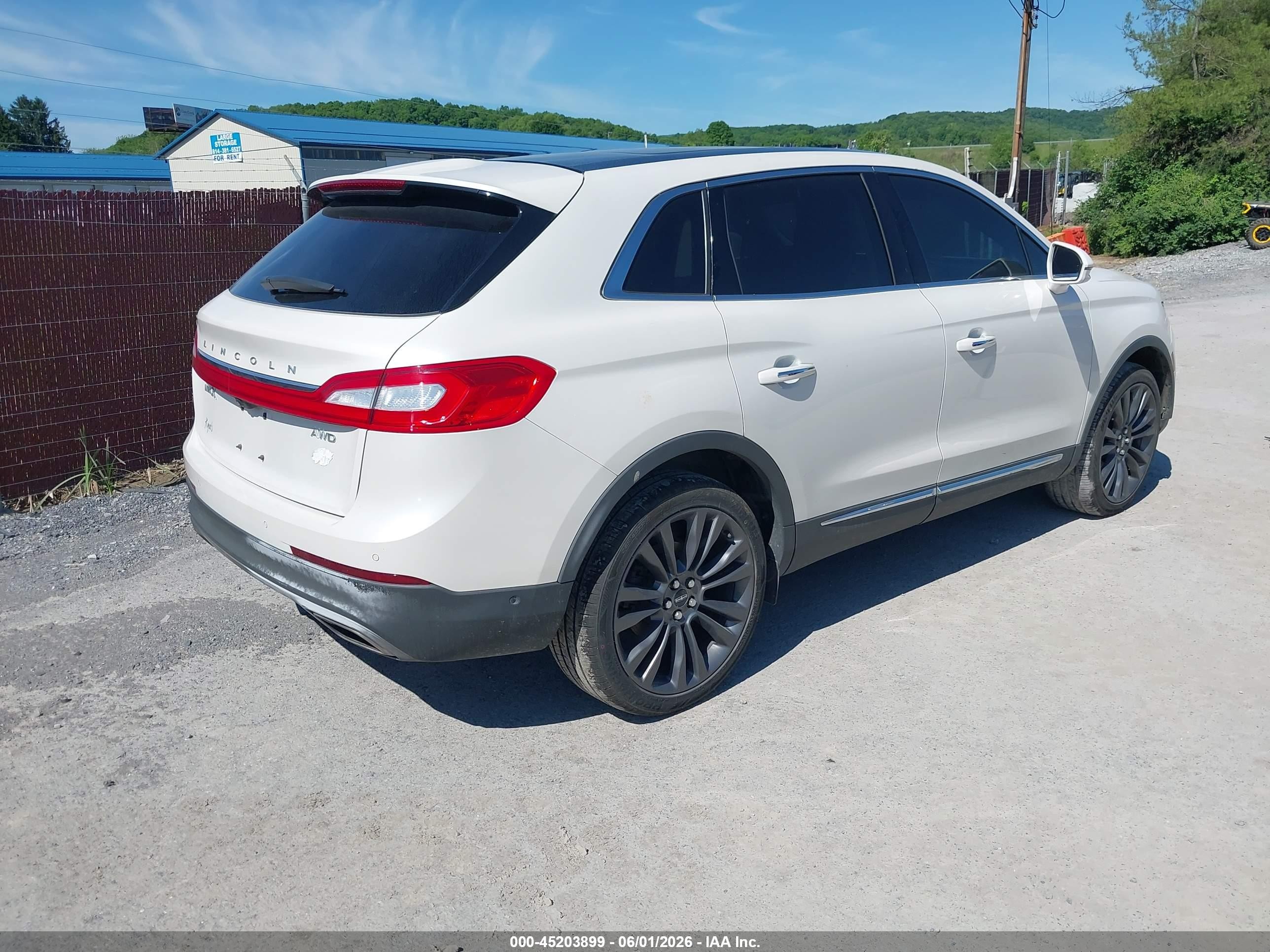 2016 Lincoln Mkx Reserve White vin: 2LMTJ8LR6GBL23139