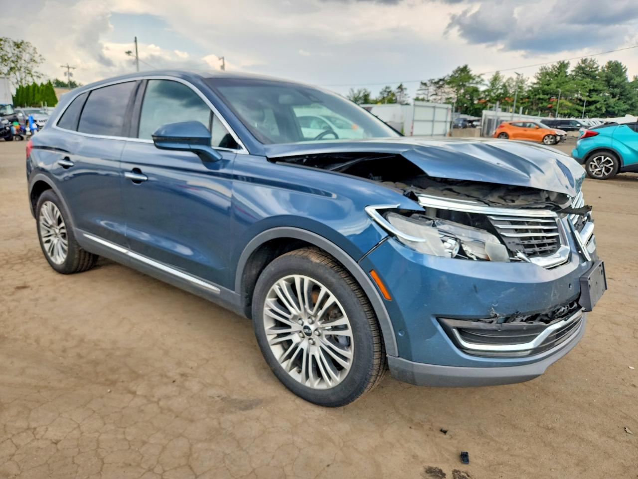 2016 Lincoln Mkx Reserve Blue vin: 2LMTJ8LR9GBL32076