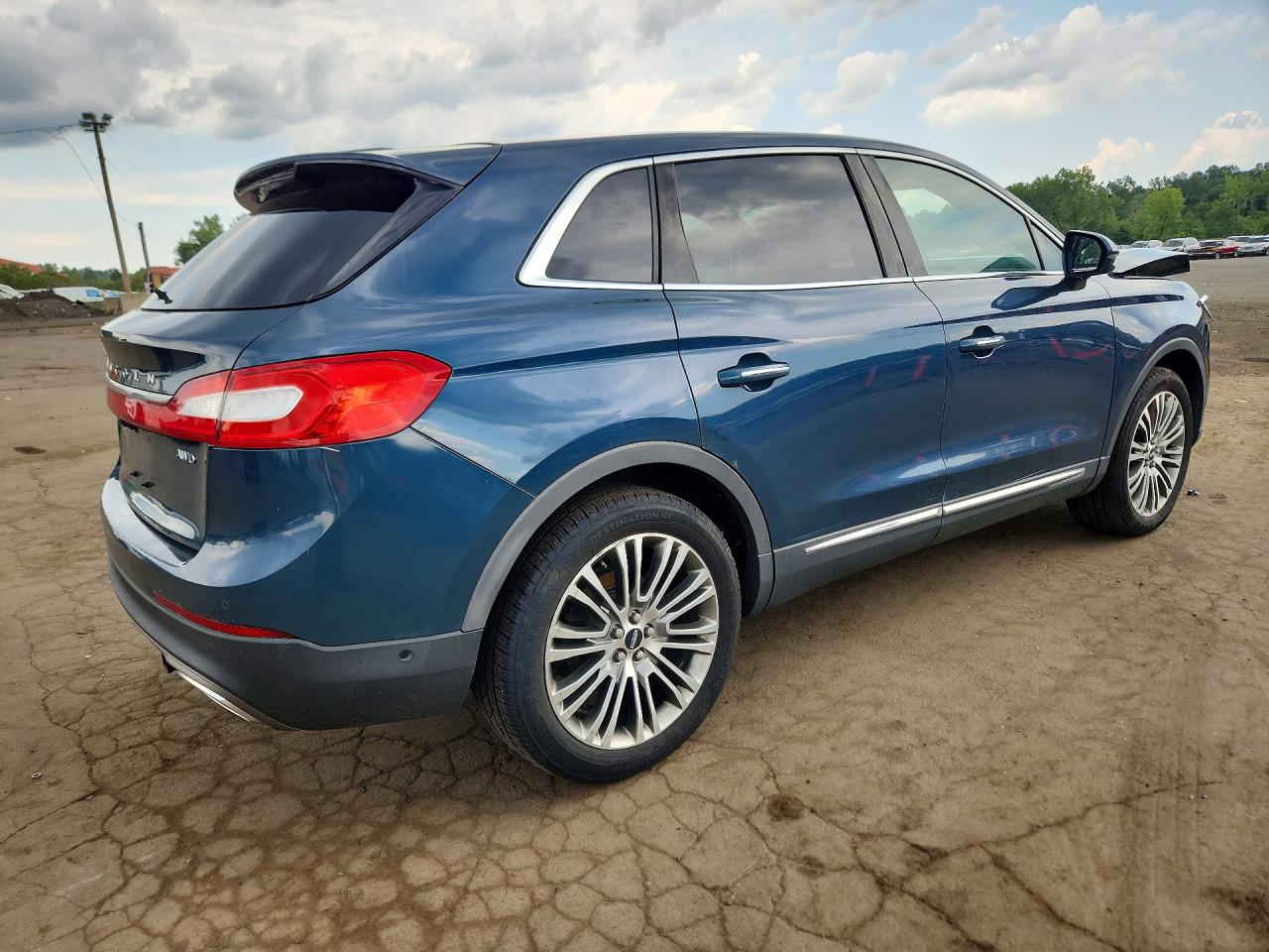 2016 Lincoln Mkx Reserve Blue vin: 2LMTJ8LR9GBL32076