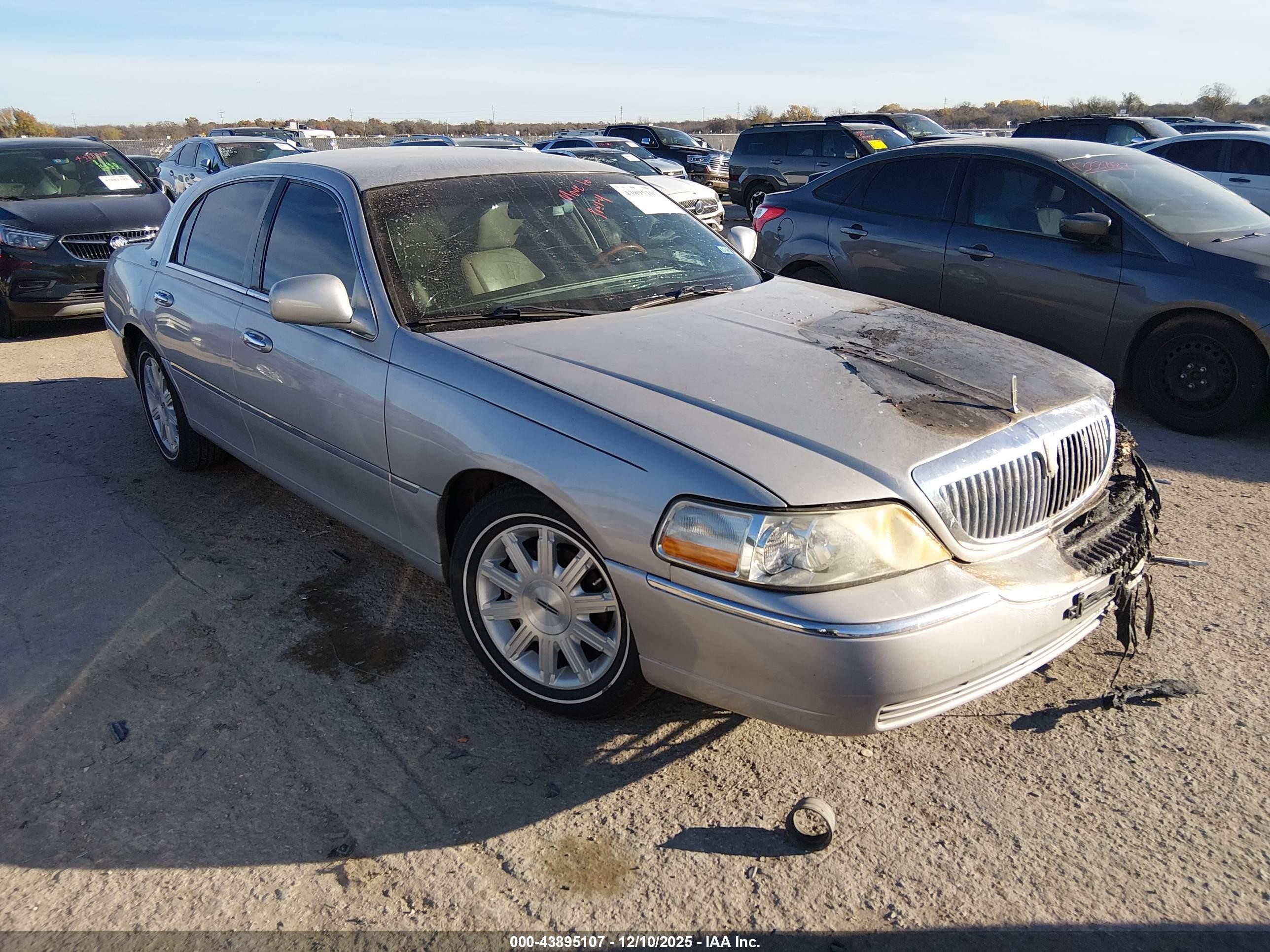 2LNBL8CV0BX750536