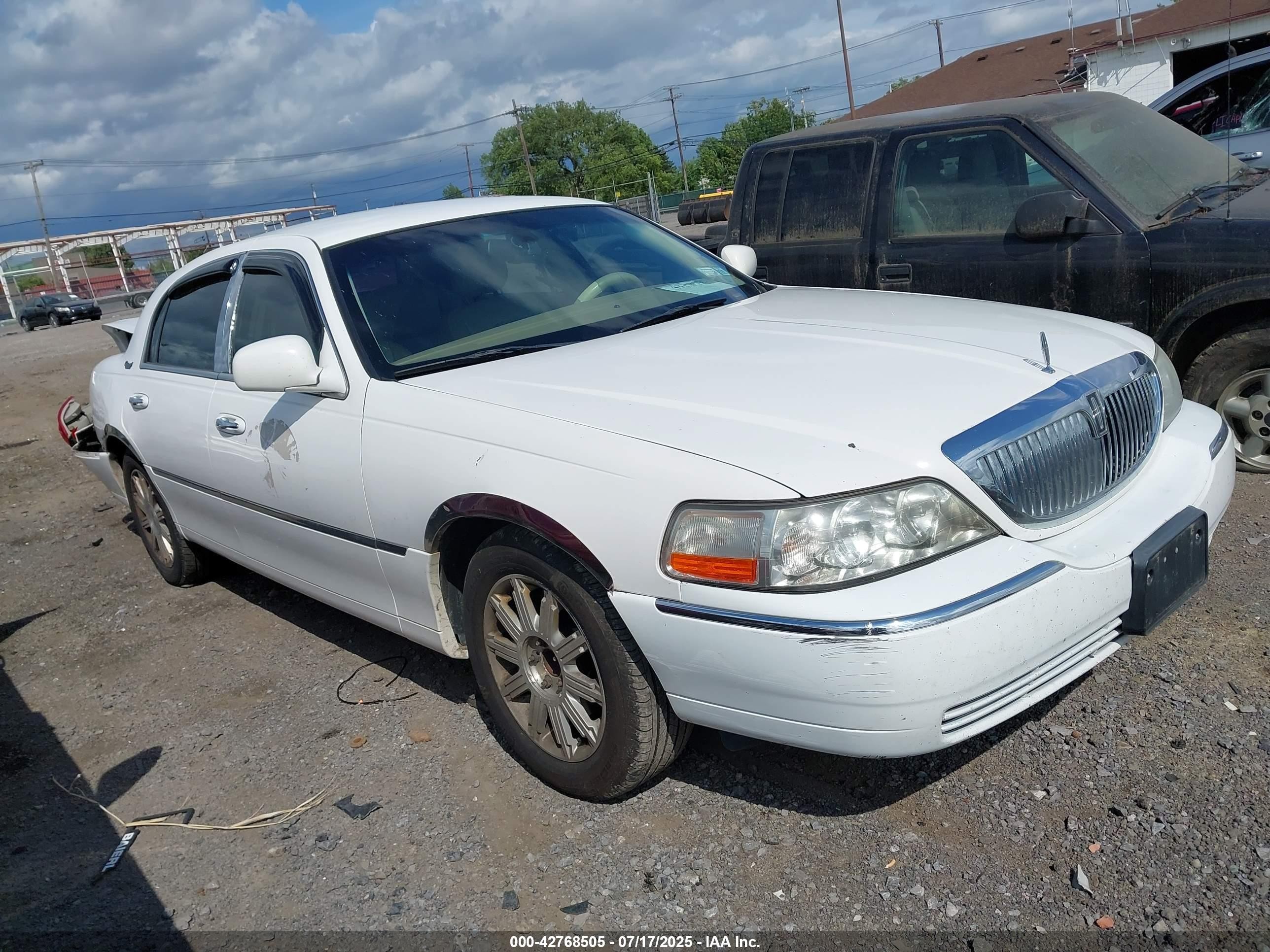 2LNBL8CV4AX614490