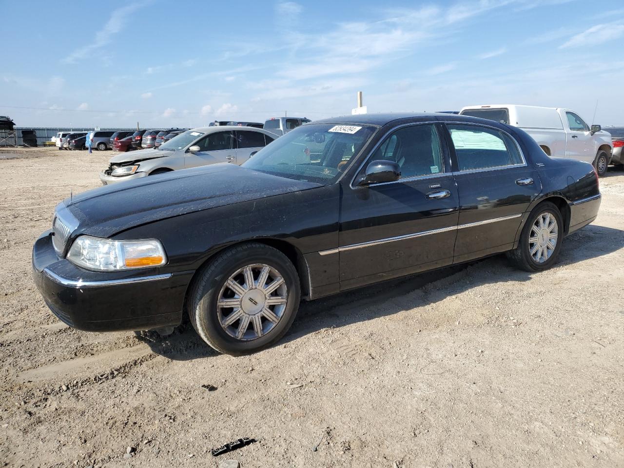 2LNBL8CV8BX764197