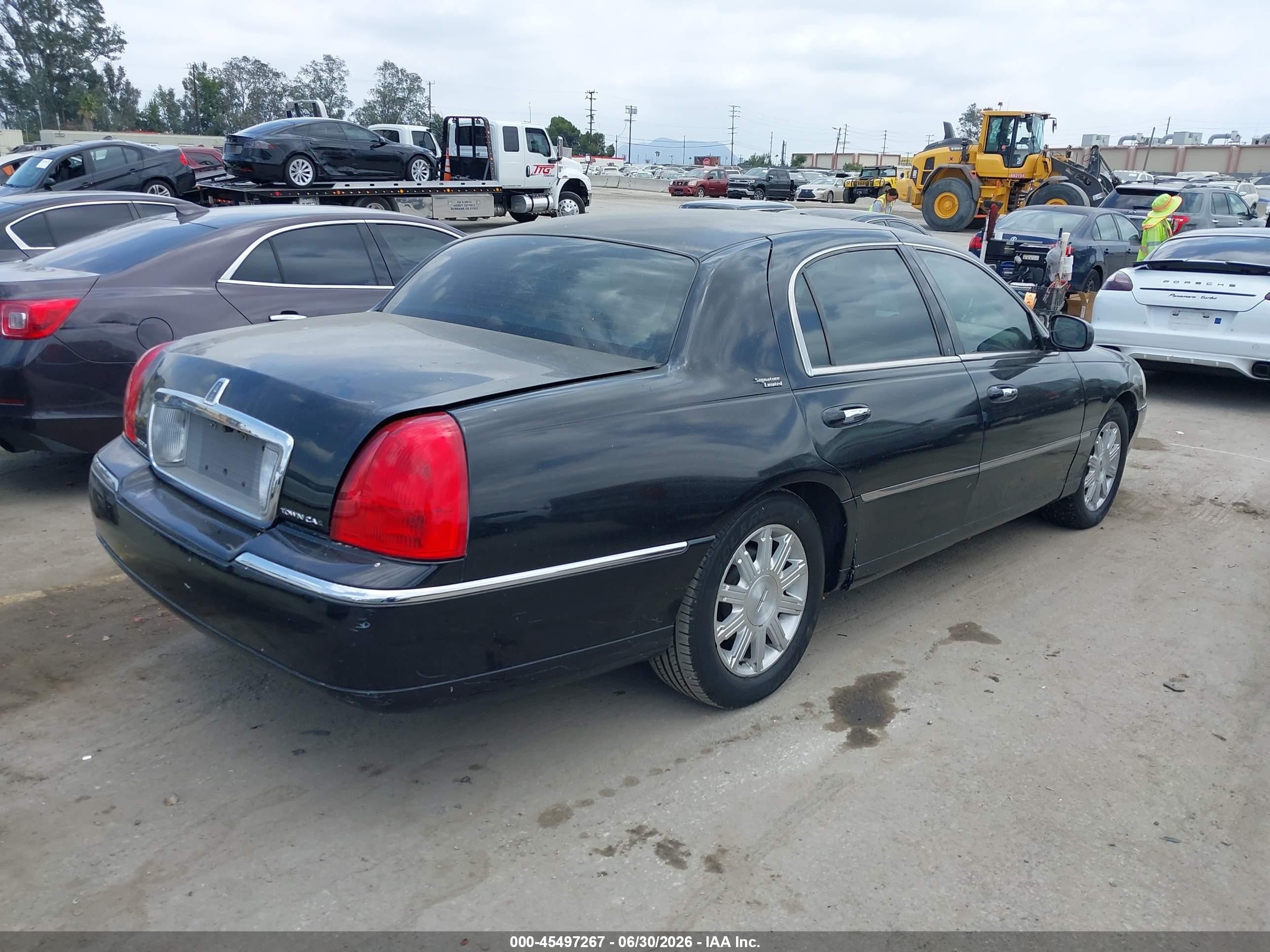 2011 Lincoln Town Car Signature Limited Black vin: 2LNBL8CV9BX751717