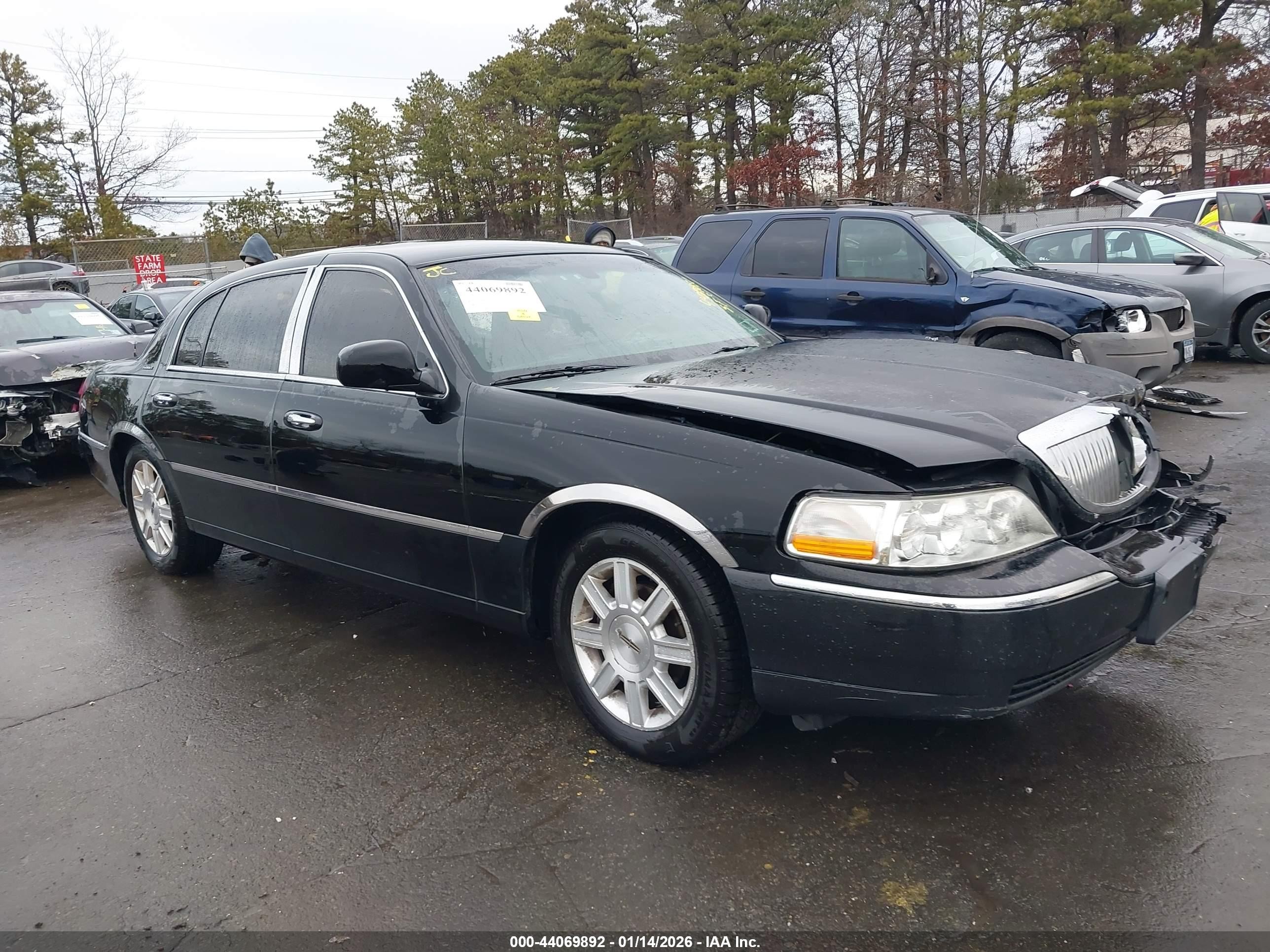 2LNBL8EVXBX758298