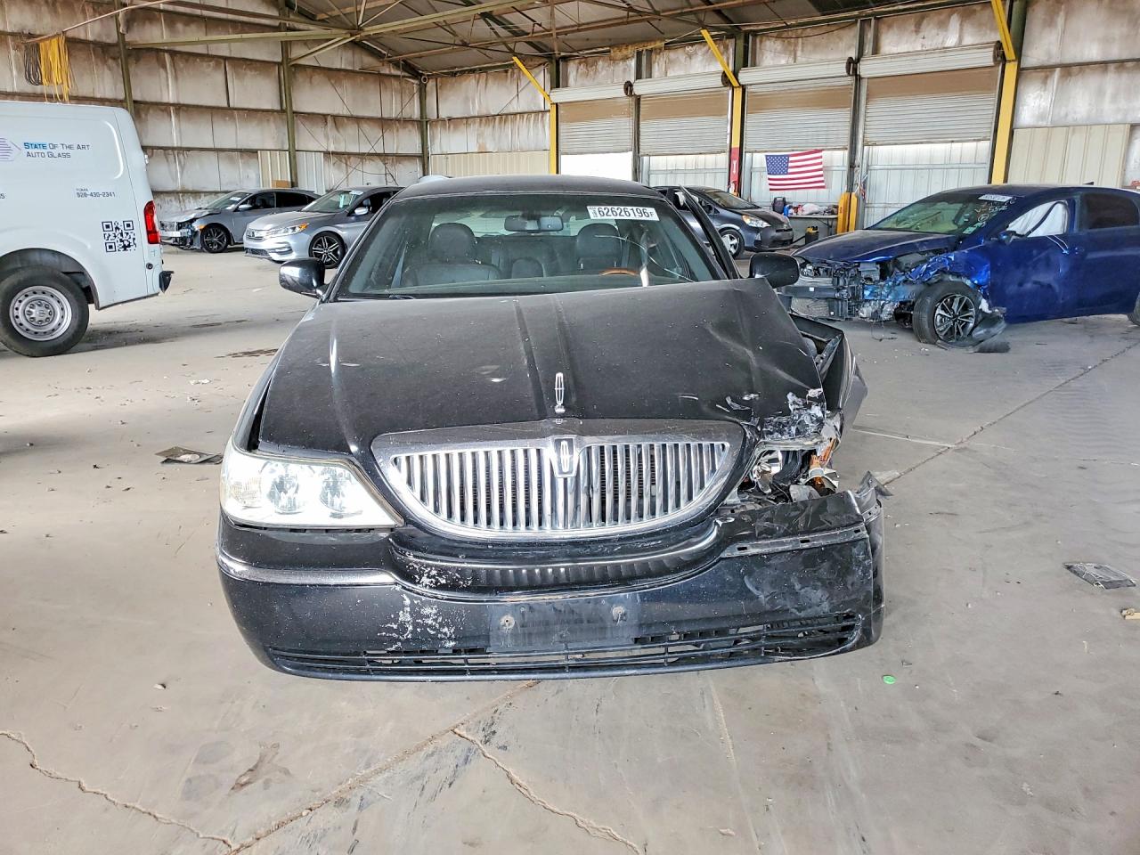 2009 Lincoln Town Car Signature Limited Black vin: 2LNHM82V09X610697