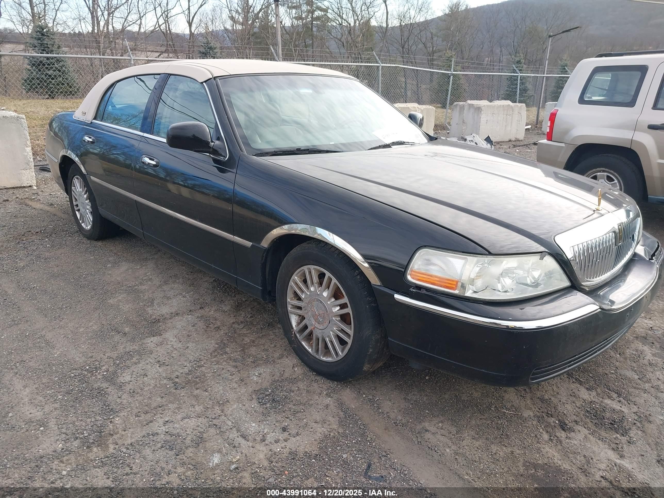 2LNHM82VX8X641096