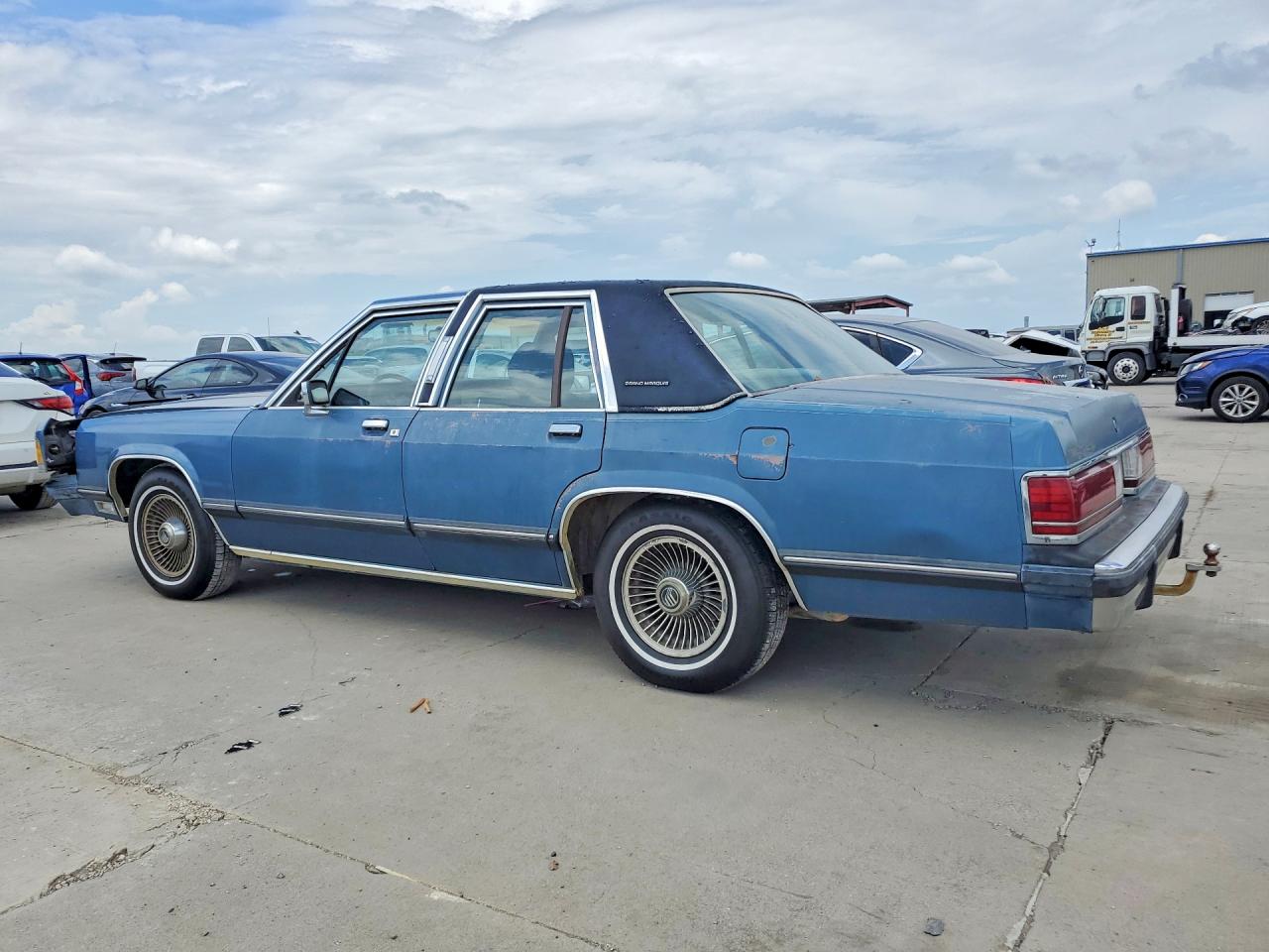 1988 Mercury Grand Marquis Ls Синий vin: 2MEBM75F6JX603796
