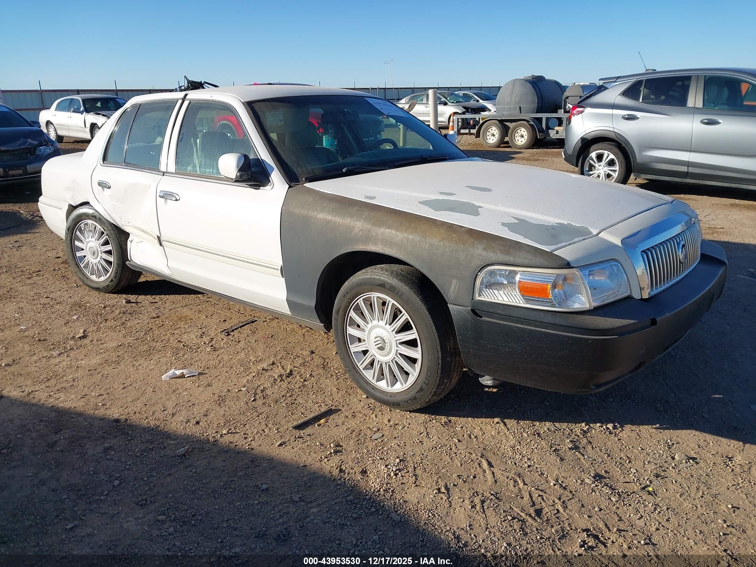2010 Mercury Grand Marquis Ls (fleet Only) Белый vin: 2MEBM7FV0AX600625