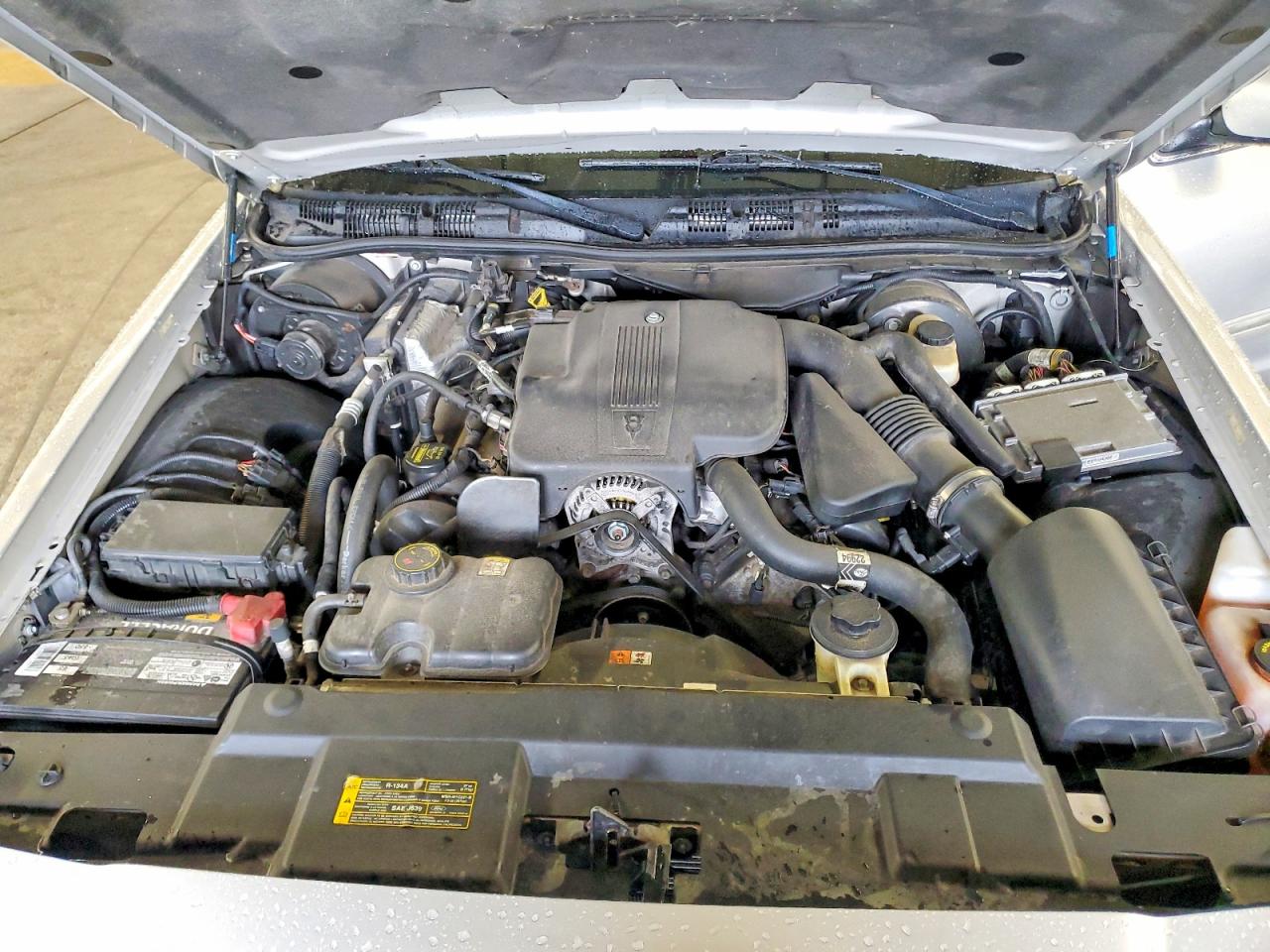 2010 Mercury Grand Marquis Ls Silver vin: 2MEBM7FV2AX600867