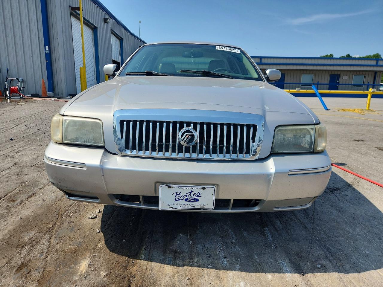 2010 Mercury Grand Marquis Ls Silver vin: 2MEBM7FV2AX636994