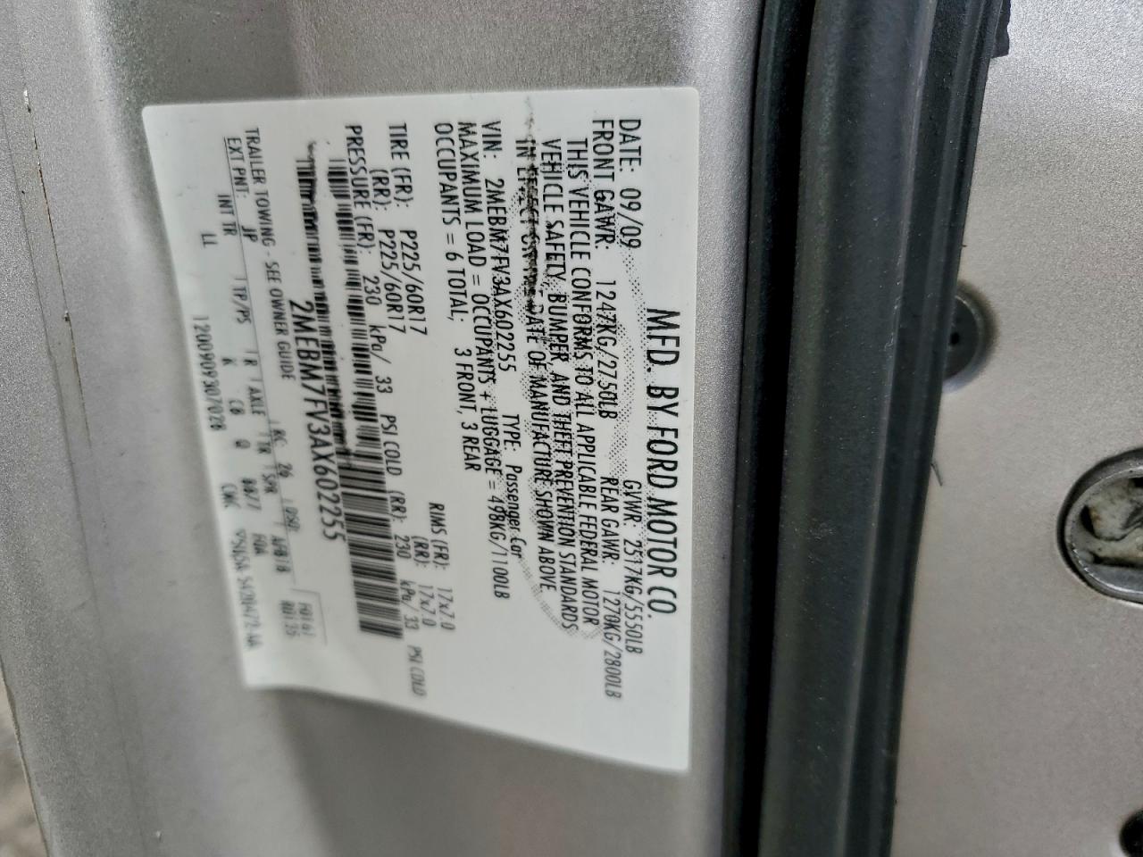 2010 Mercury Grand Marquis Ls Silver vin: 2MEBM7FV3AX602255