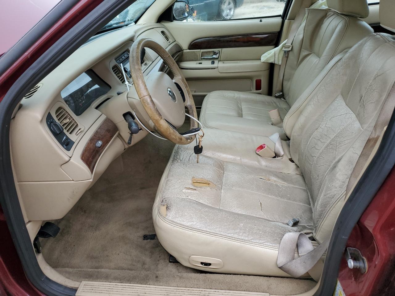 2010 Mercury Grand Marquis Ls Burgundy vin: 2MEBM7FV6AX605554