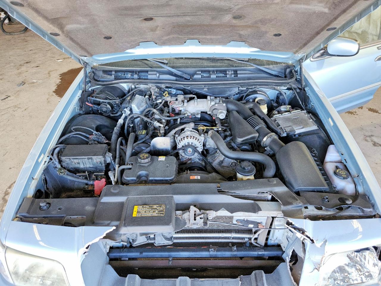 2011 Mercury Grand Marquis Ls Blue vin: 2MEBM7FV6BX600114
