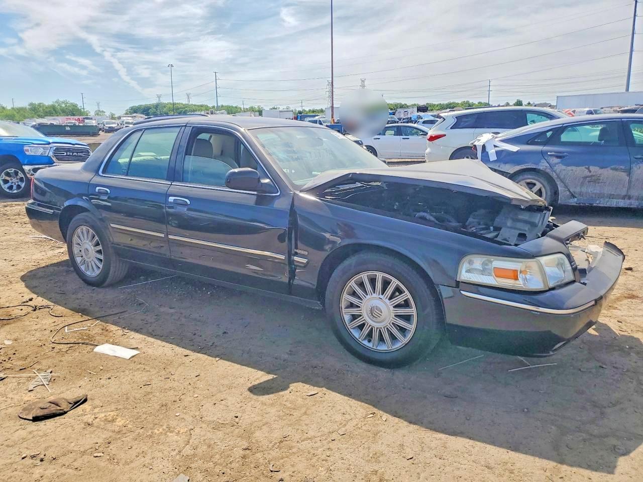 2011 Mercury Grand Marquis Ls Black vin: 2MEBM7FV6BX602316