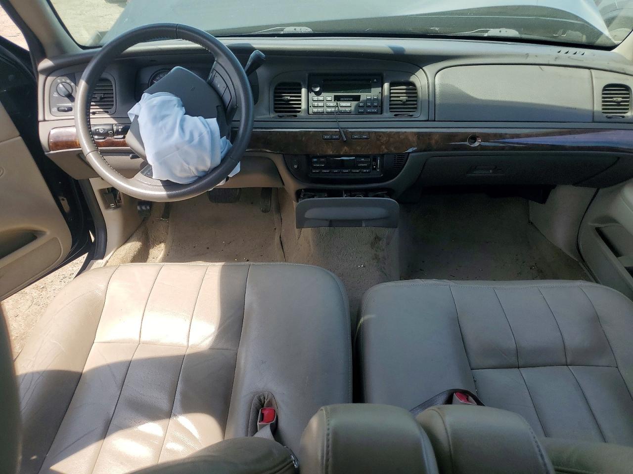 2011 Mercury Grand Marquis Ls Black vin: 2MEBM7FV6BX602316