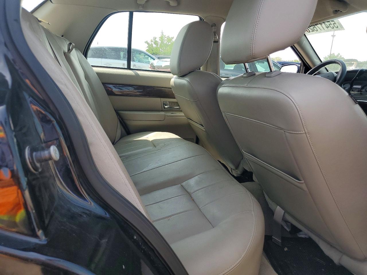 2011 Mercury Grand Marquis Ls Black vin: 2MEBM7FV6BX602316