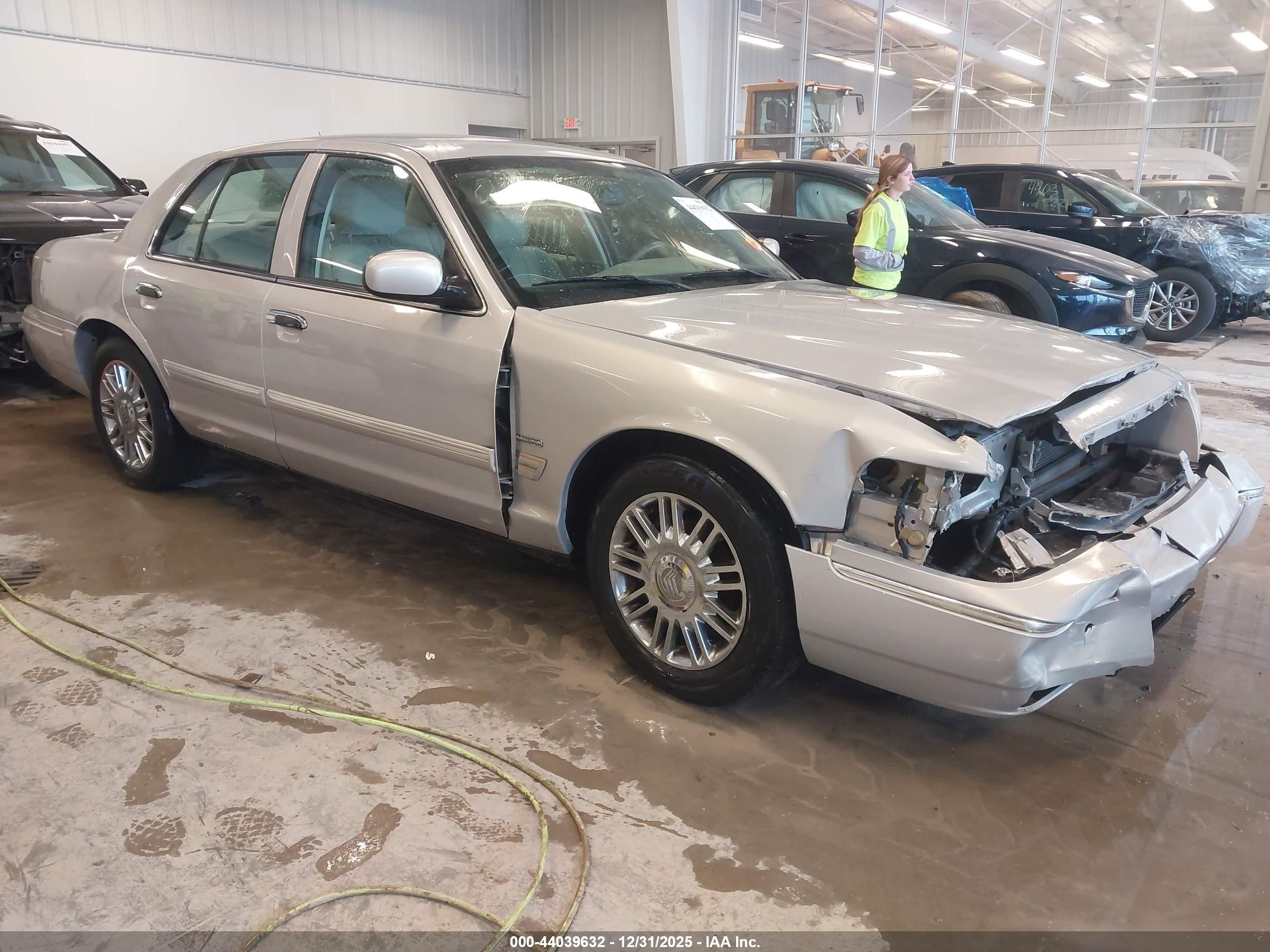 2MEBM7FV7AX622007