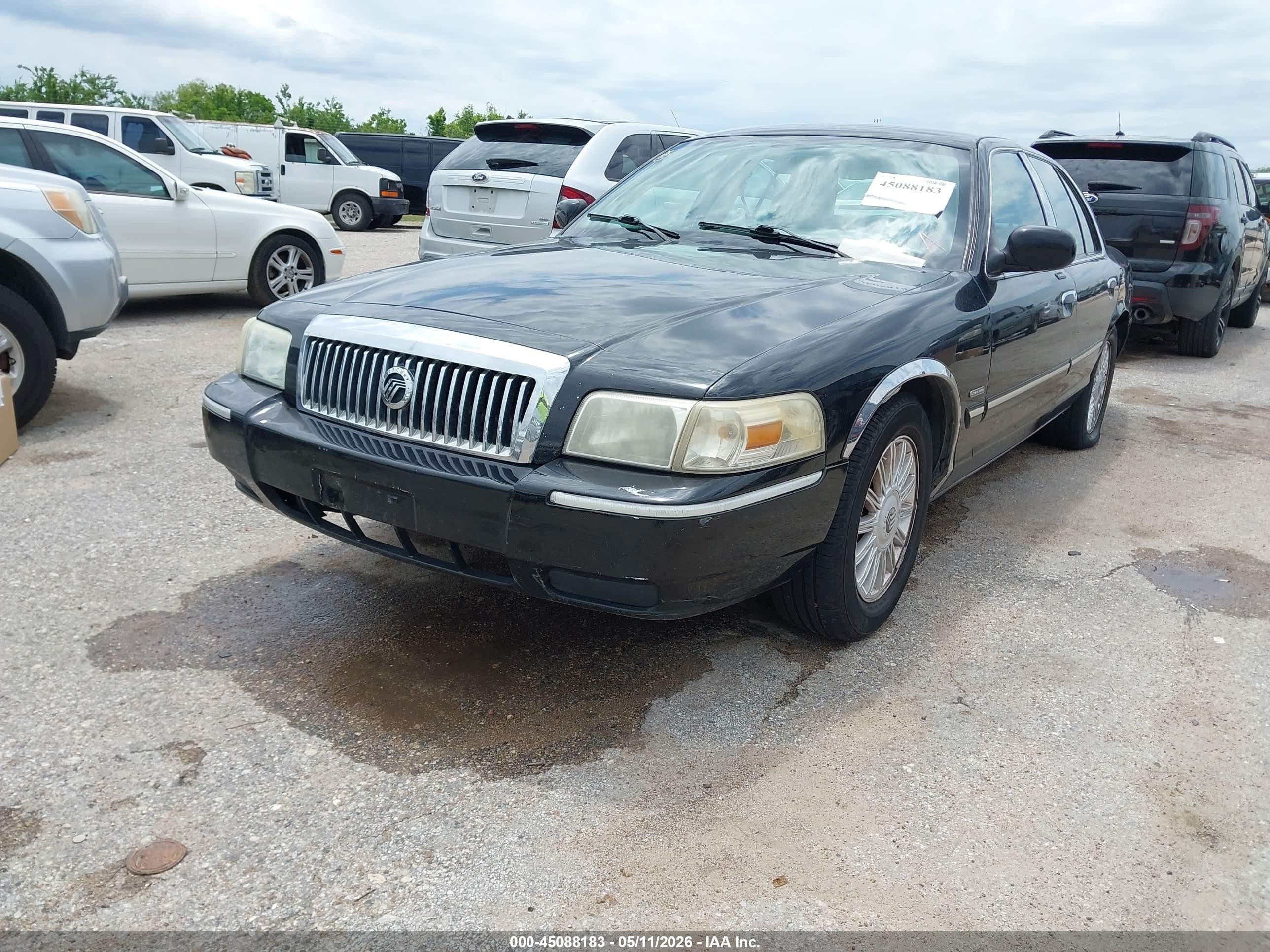 2010 Mercury Grand Marquis Ls (fleet Only) Black vin: 2MEBM7FV8AX600310