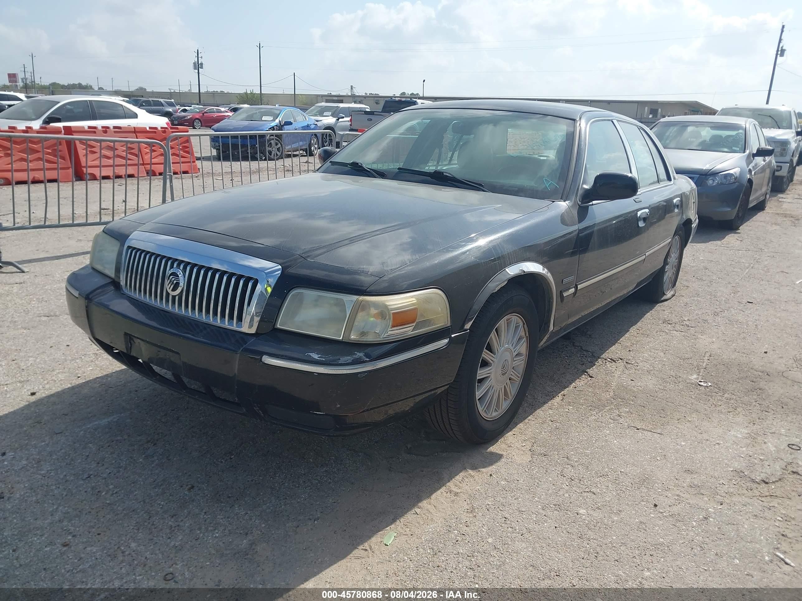 2010 Mercury Grand Marquis Ls (fleet Only) Black vin: 2MEBM7FV8AX600310