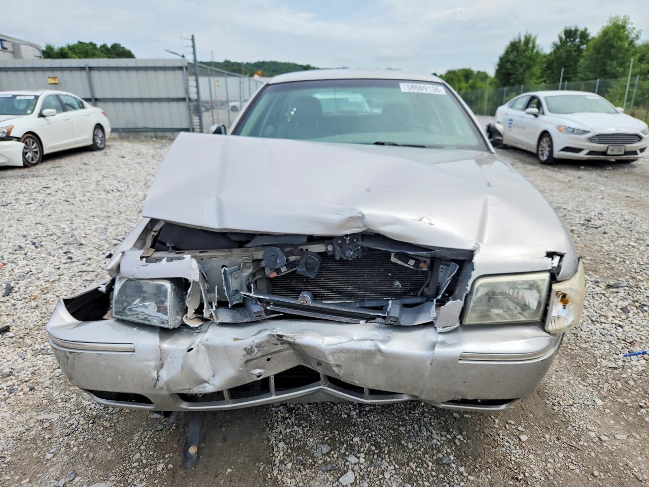 2010 Mercury Grand Marquis Ls Silver vin: 2MEBM7FV8AX612473