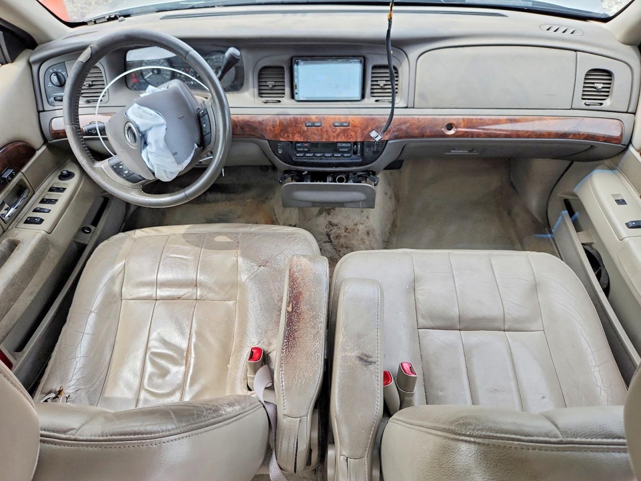 2010 Mercury Grand Marquis Ls Silver vin: 2MEBM7FV8AX612473