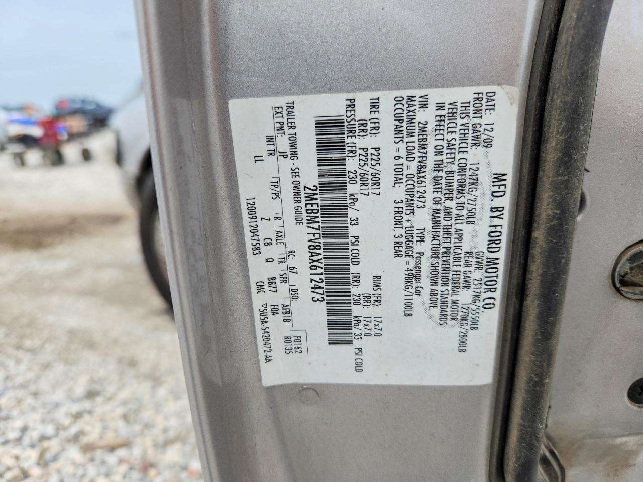 2010 Mercury Grand Marquis Ls Silver vin: 2MEBM7FV8AX612473
