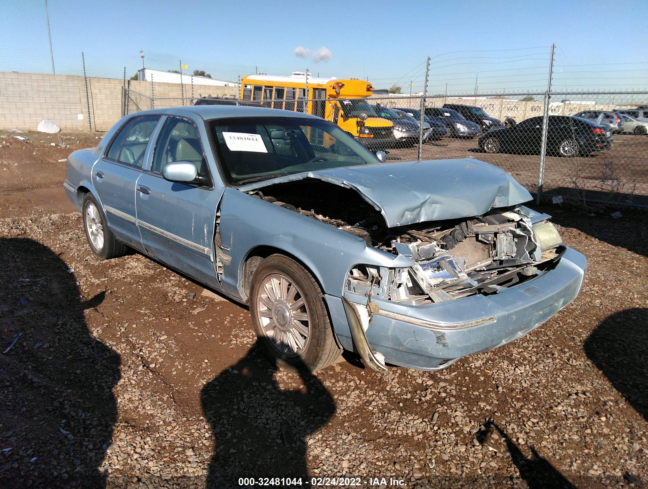 2010 Mercury Grand Marquis Ls (fleet Only) Light Blue vin: 2MEBM7FV8AX626227