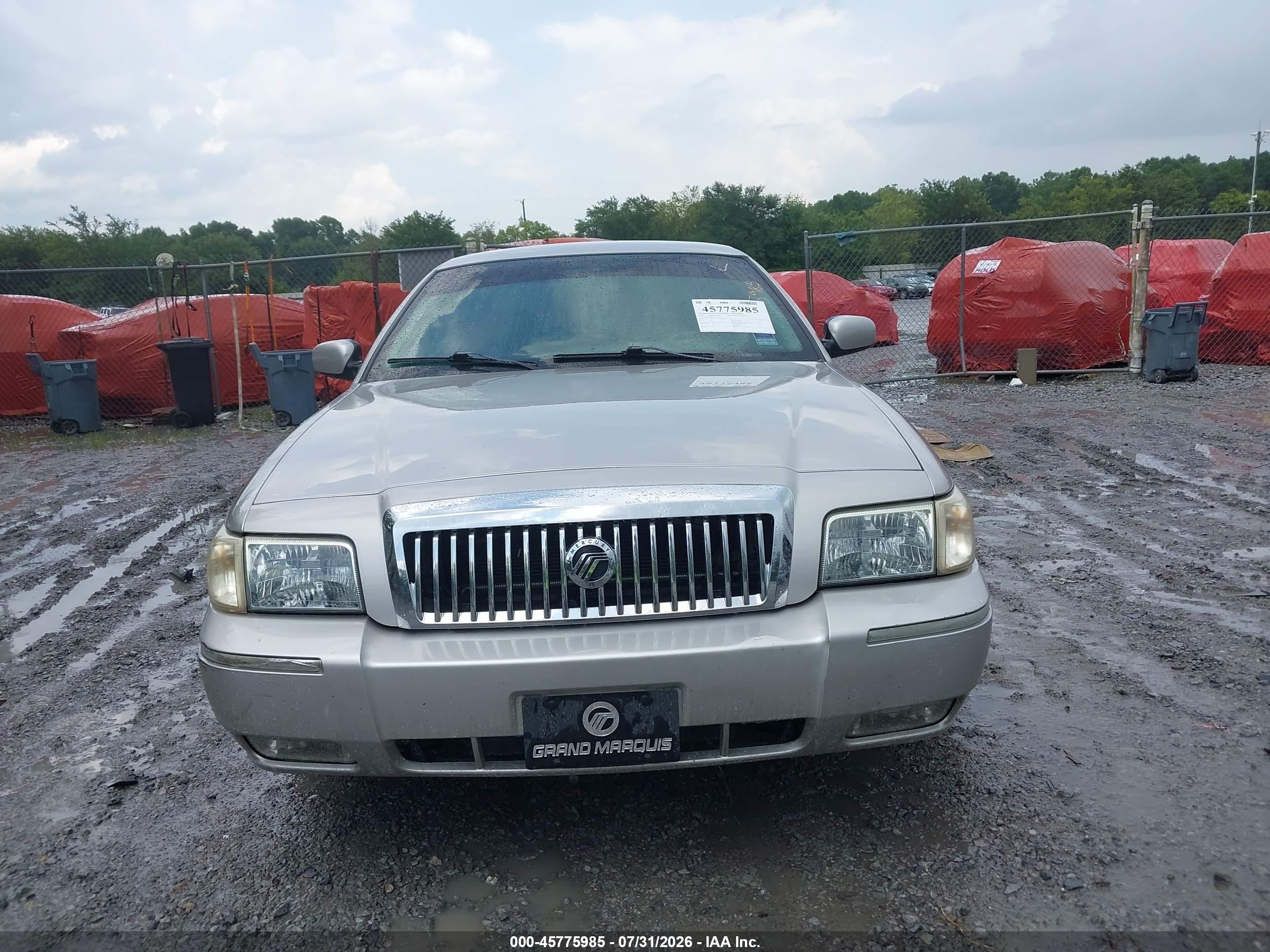 2010 Mercury Grand Marquis Ls (fleet Only) Silver vin: 2MEBM7FVXAX612216