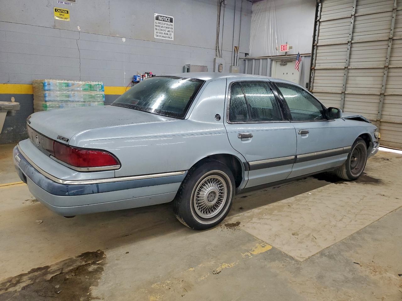 1992 Mercury Grand Marquis Gs Blue vin: 2MECM74W4NX723804