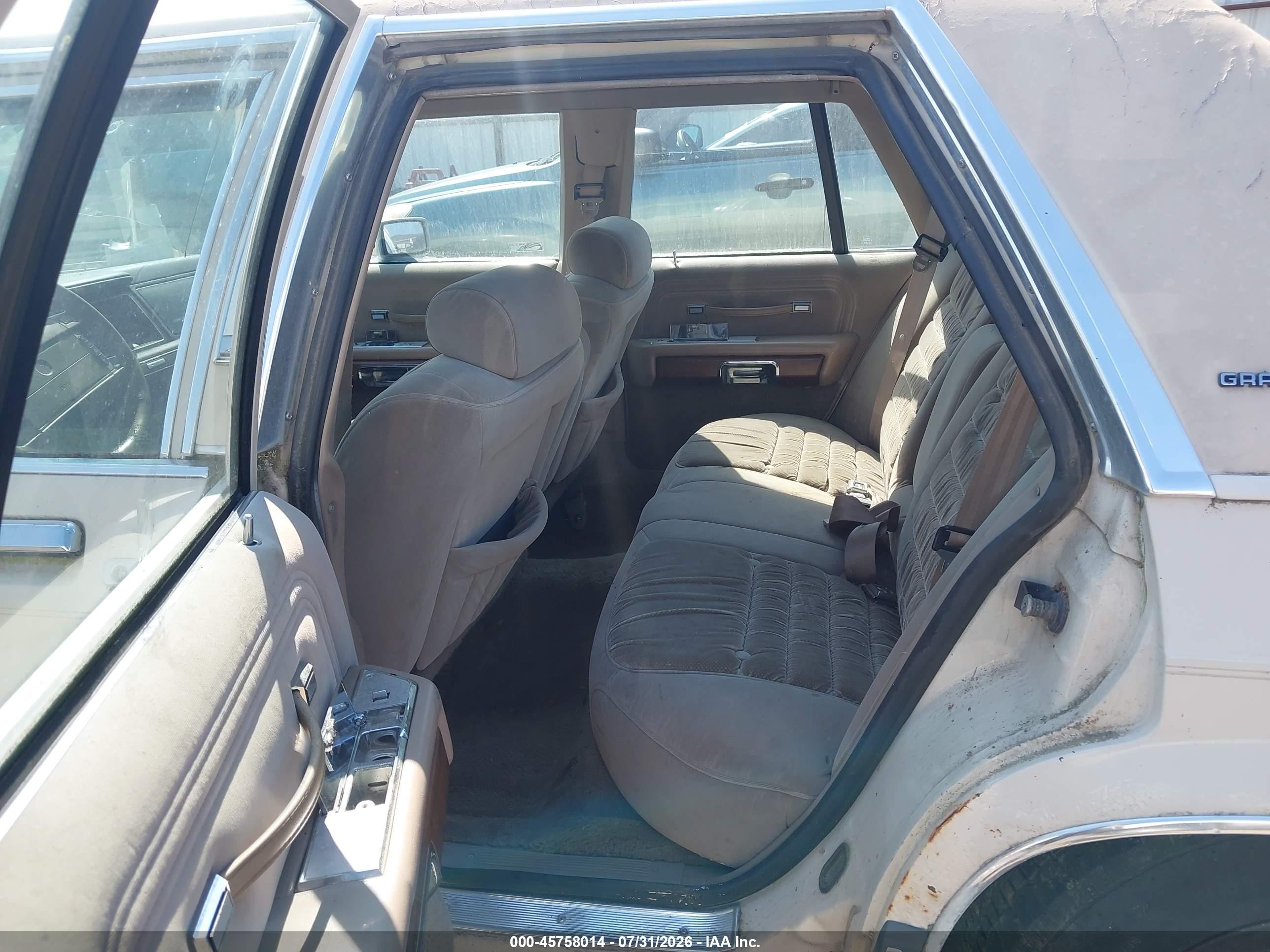 1991 Mercury Grand Marquis Ls Cream vin: 2MECM75F1MX634320