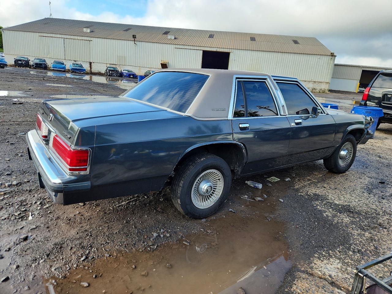 1991 Mercury Grand Marquis Ls Gray vin: 2MECM75F2MX627103