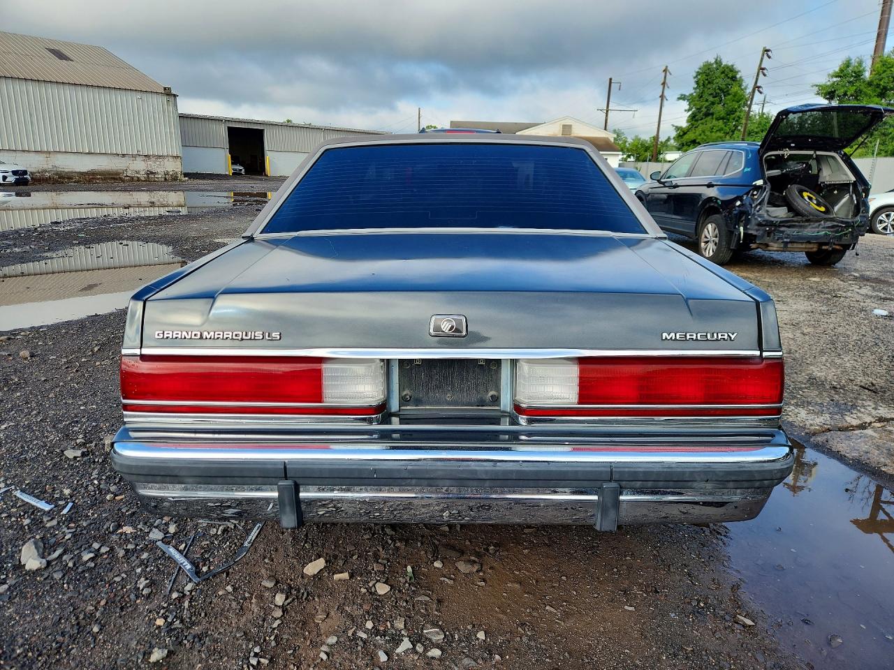 1991 Mercury Grand Marquis Ls Gray vin: 2MECM75F2MX627103