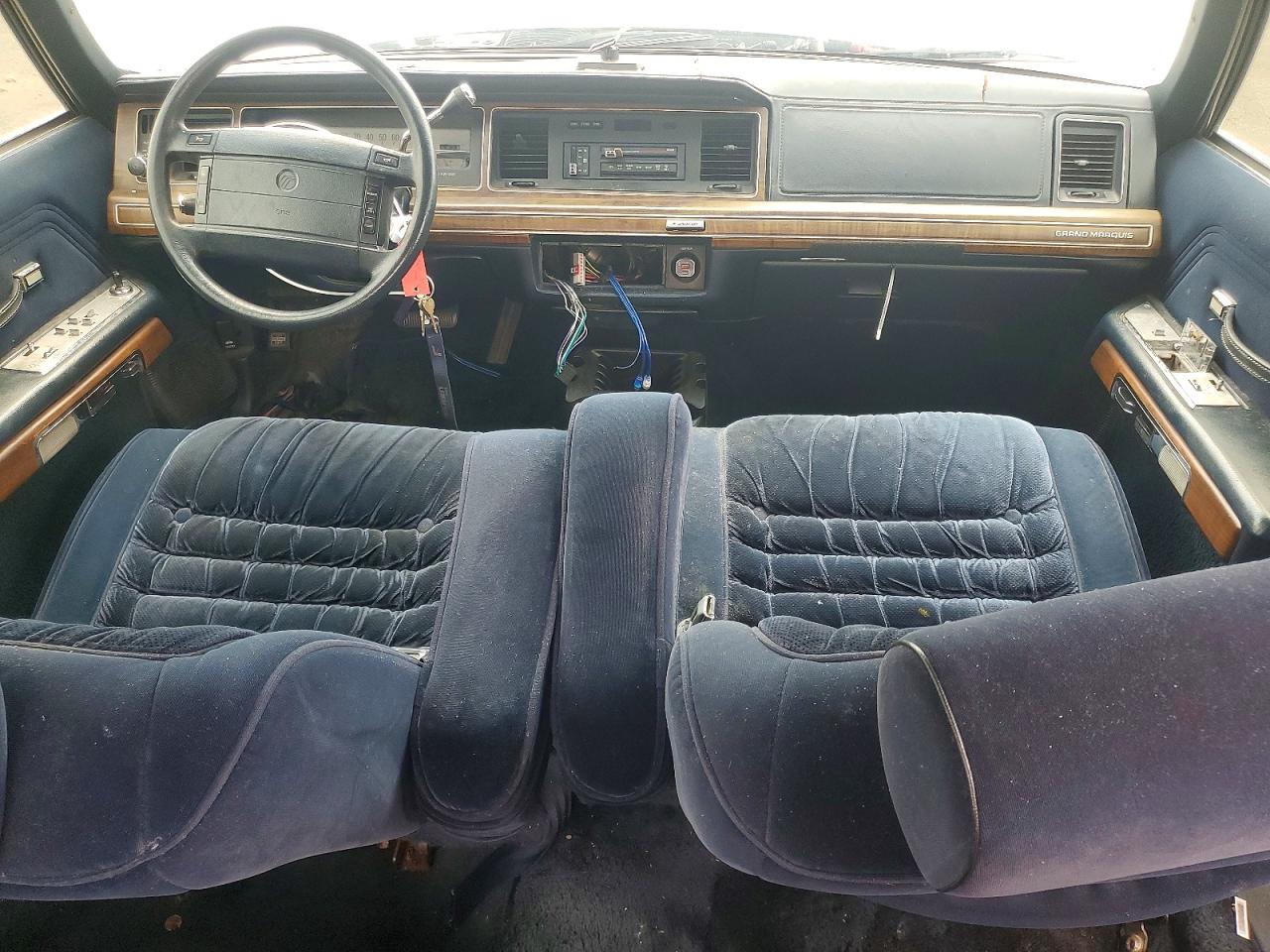 1991 Mercury Grand Marquis Ls Silver vin: 2MECM75FXMX650032